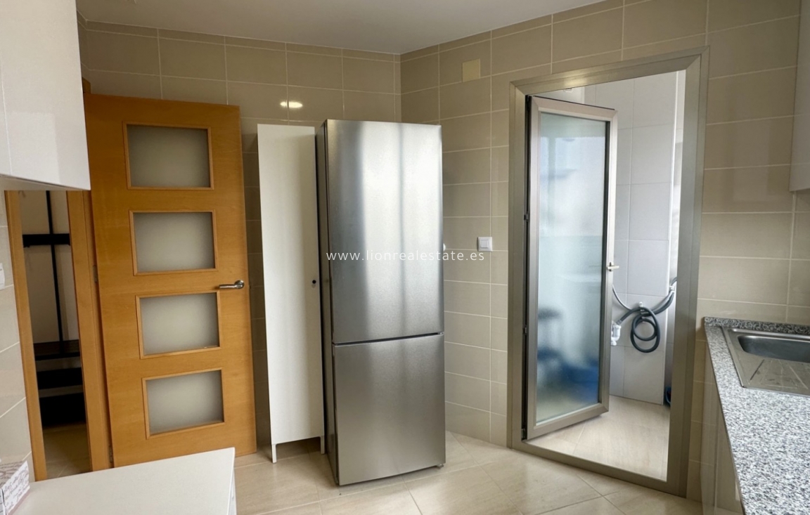 Перепродажа - Квартира / квартира - San Miguel de Salinas