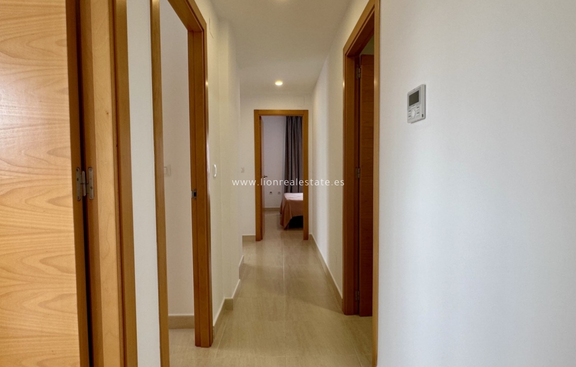 Перепродажа - Квартира / квартира - San Miguel de Salinas