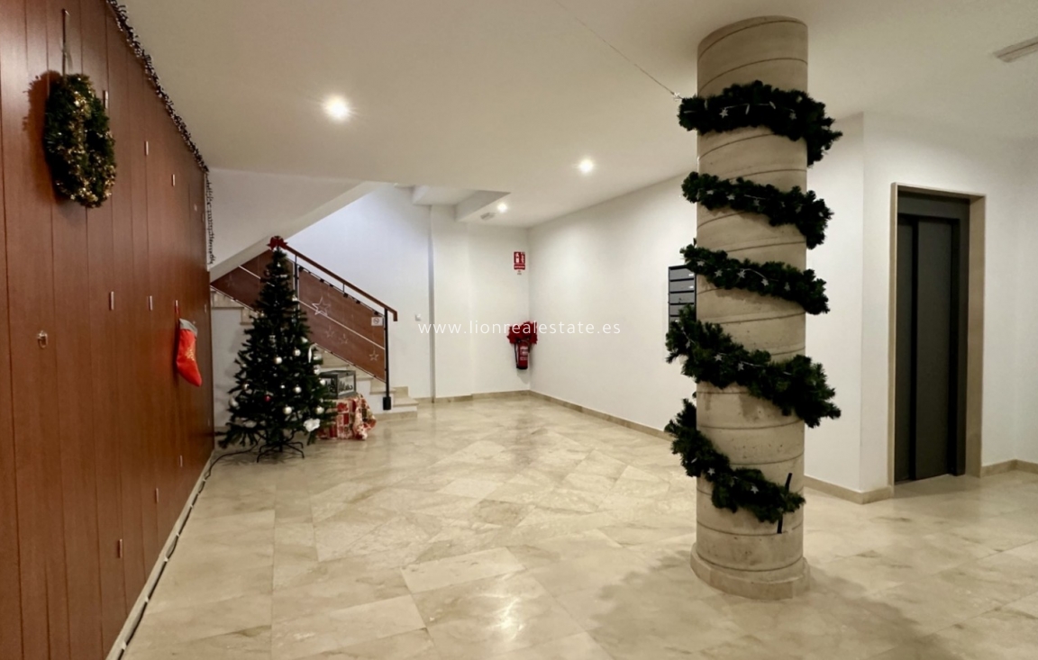 Перепродажа - Квартира / квартира - San Miguel de Salinas