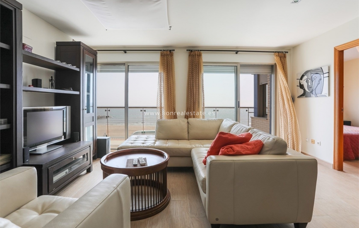 Перепродажа - Квартира / квартира - Torrevieja - Centro