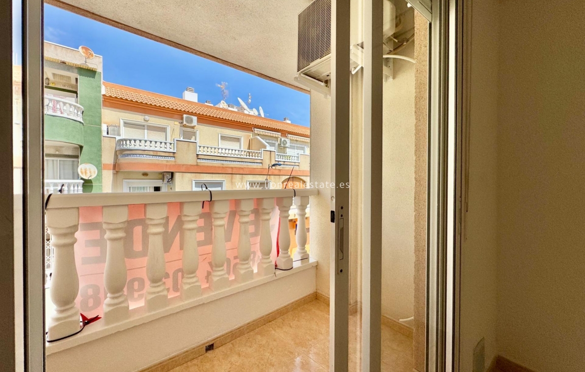 Перепродажа - Квартира / квартира - Torrevieja - Centro