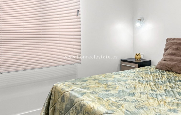 Перепродажа - Квартира / квартира - Torrevieja - El Acequión - Los Náufragos