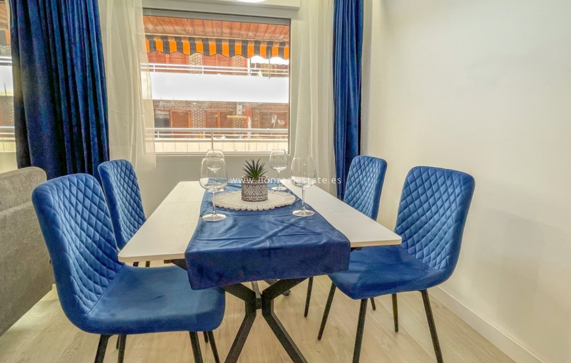 Перепродажа - Квартира / квартира - Torrevieja - El Acequión - Los Náufragos