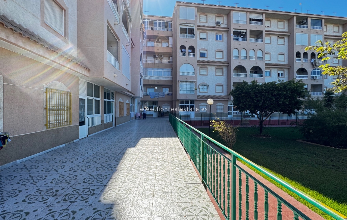 Перепродажа - Квартира / квартира - Torrevieja - El Acequión - Los Náufragos