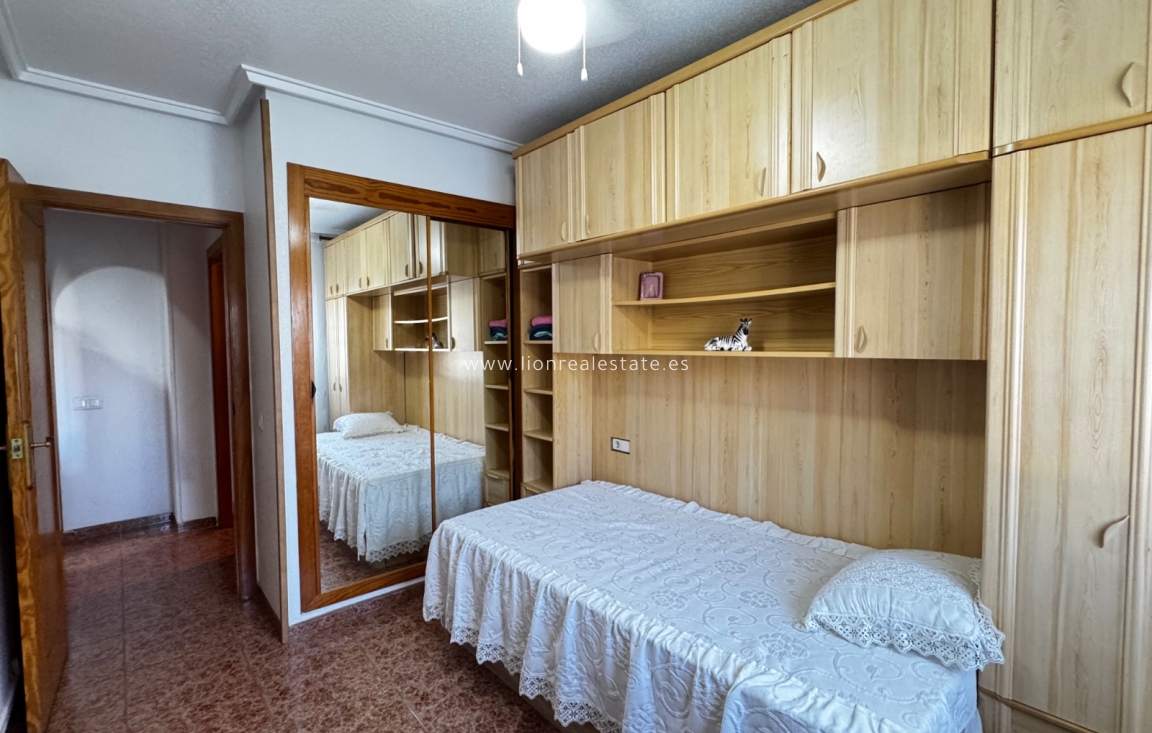 Перепродажа - Квартира / квартира - Torrevieja - El Acequión - Los Náufragos