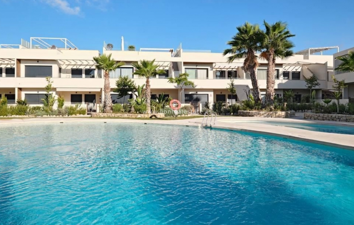 Перепродажа - Квартира / квартира - Torrevieja - La Veleta