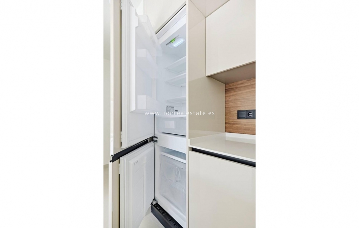 Перепродажа - Квартира / квартира - Torrevieja - La Veleta