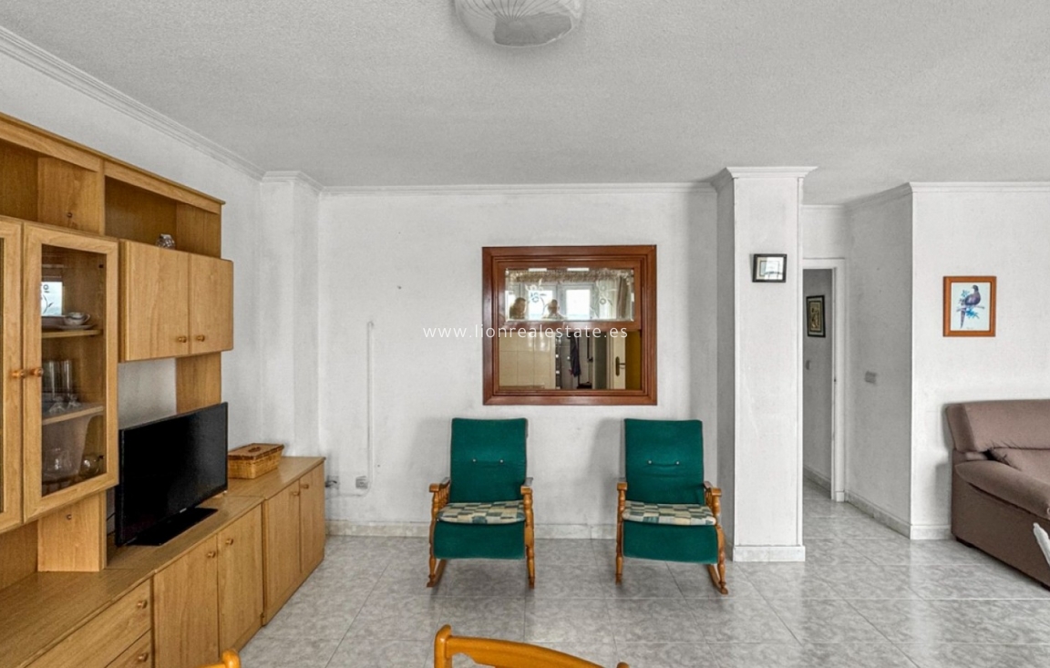 Перепродажа - Квартира / квартира - Torrevieja - Playa de los Locos