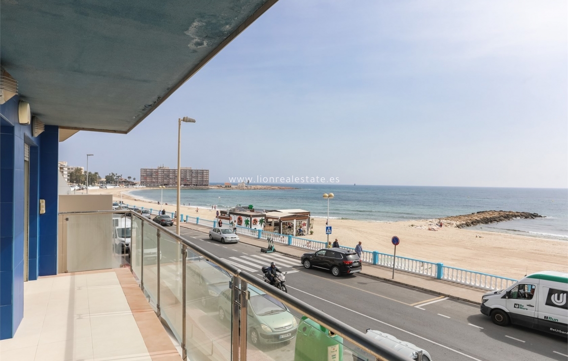 Перепродажа - Квартира / квартира - Torrevieja - Playa de los Locos