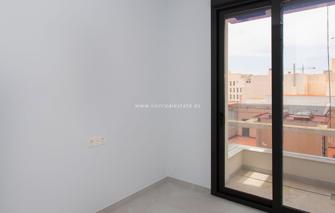 Перепродажа - Квартира / квартира - Torrevieja - Playa del Cura