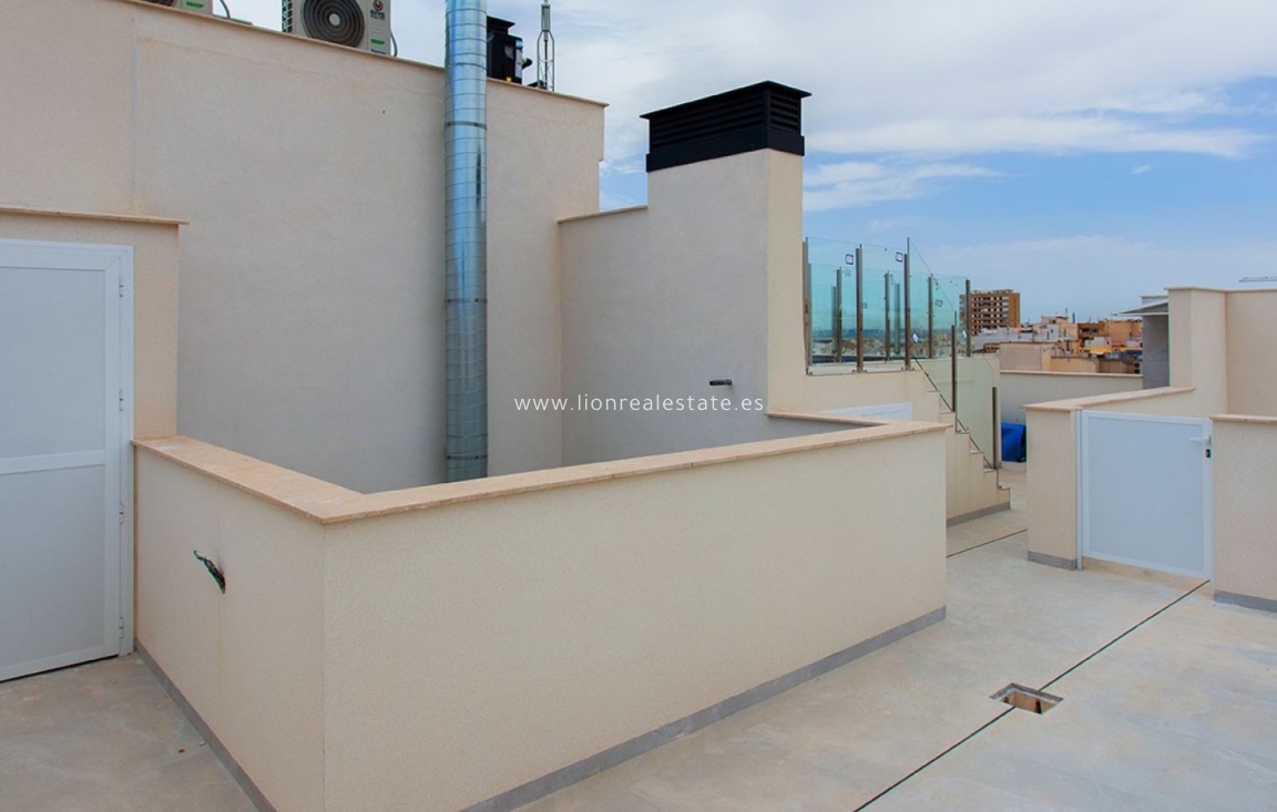 Перепродажа - Квартира / квартира - Torrevieja - Playa del Cura