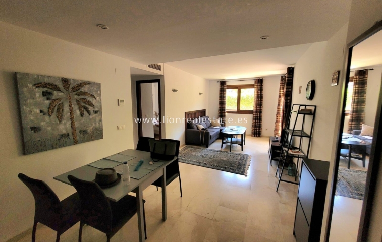 Перепродажа - Квартира / квартира - Torrevieja - Punta Prima