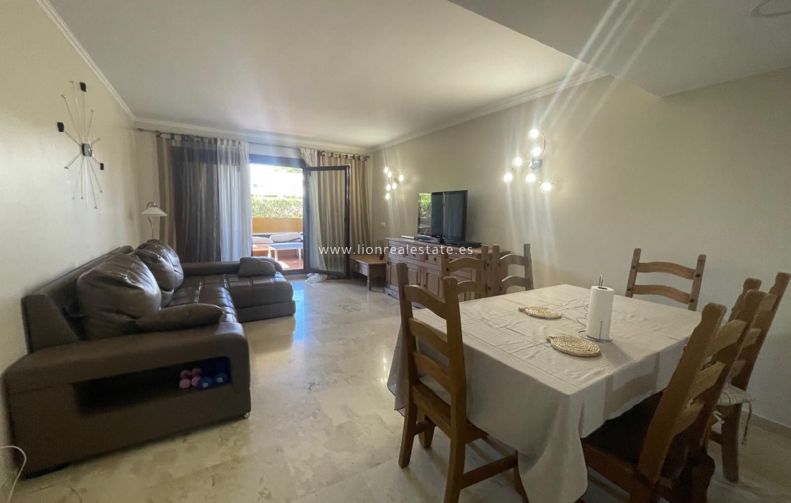 Перепродажа - Квартира / квартира - Torrevieja - Punta Prima