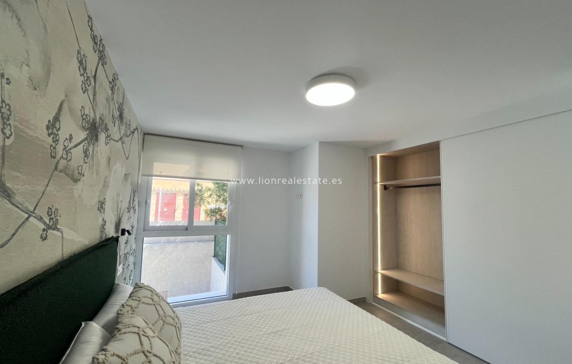 Перепродажа - Квартира / квартира - Torrevieja - Torreblanca
