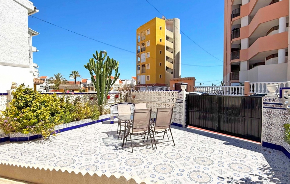 Перепродажа - Квартира / квартира - Torrevieja - Torrelamata - La Mata