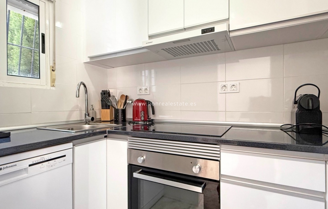 Перепродажа - Квартира / квартира - Torrevieja - Torrelamata - La Mata