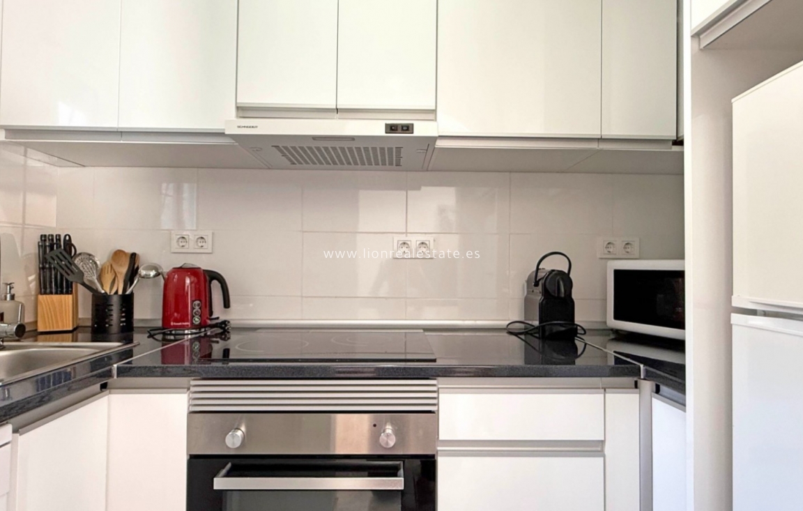 Перепродажа - Квартира / квартира - Torrevieja - Torrelamata - La Mata