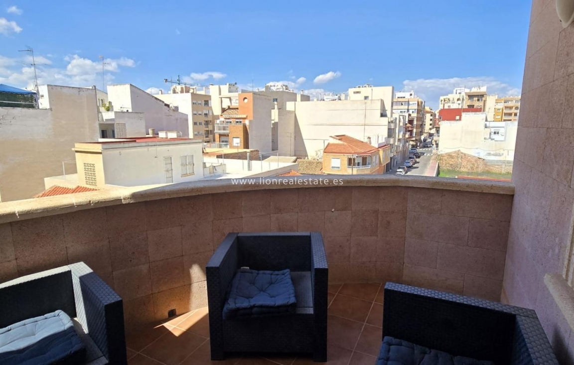 Перепродажа - Квартира / квартира - Torrevieja - torrevieja