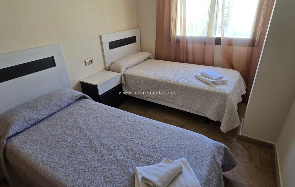 Перепродажа - Квартира / квартира - Torrevieja - torrevieja