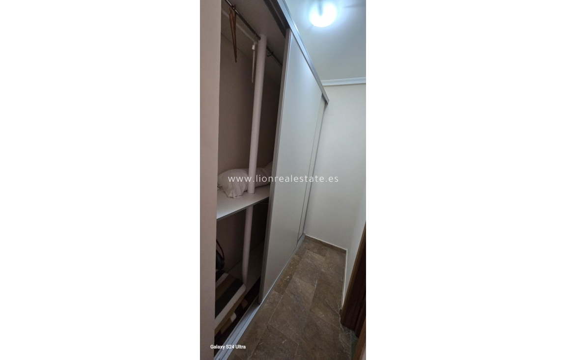 Перепродажа - Квартира / квартира - Torrevieja - torrevieja