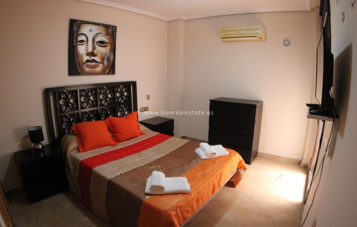 Перепродажа - Квартира / квартира - Torrevieja - torrevieja