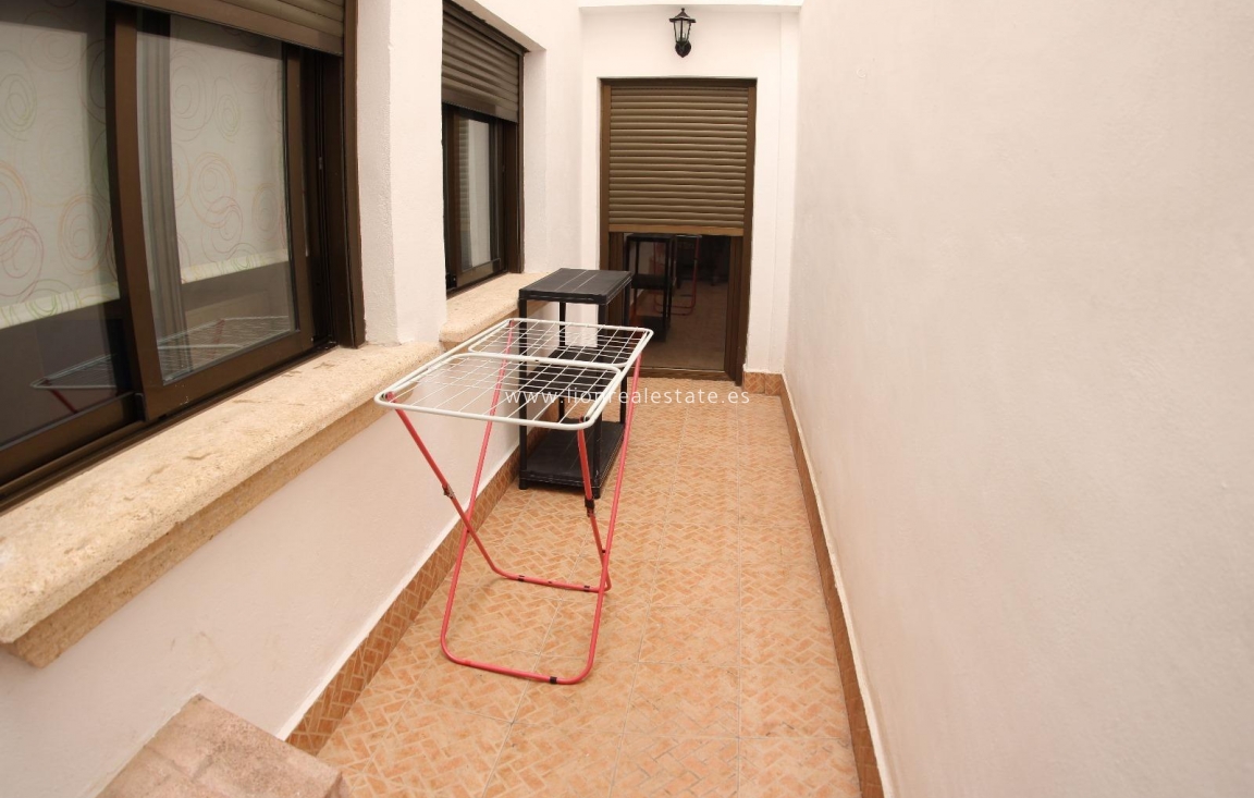 Перепродажа - Квартира / квартира - Torrevieja - torrevieja