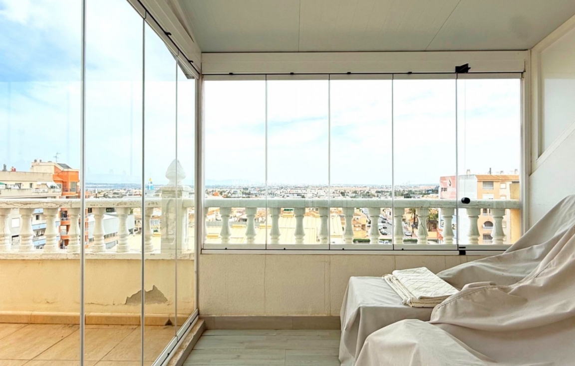 Перепродажа - Квартира / квартира - Torrevieja