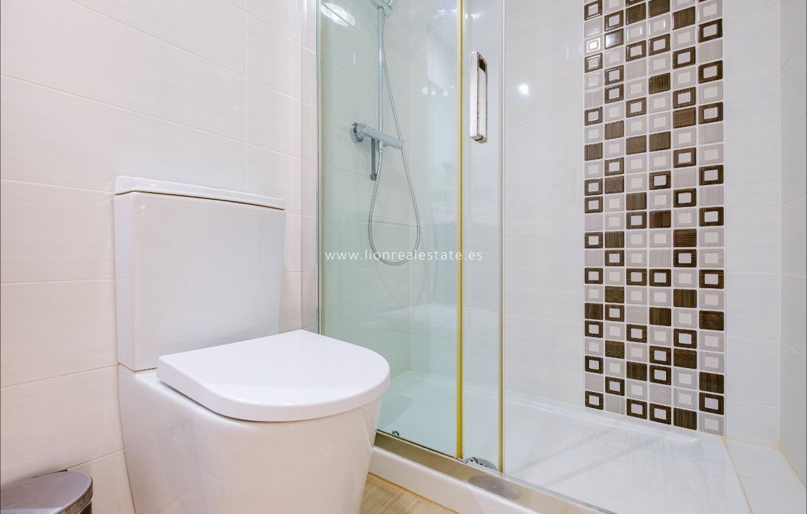 Перепродажа - Нулевой - Orihuela Costa - Punta Prima