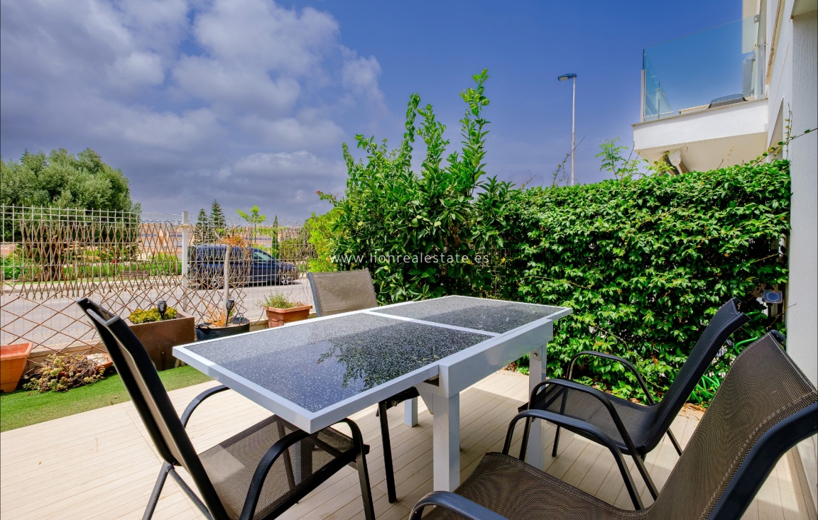 Перепродажа - Нулевой - Orihuela Costa - Punta Prima