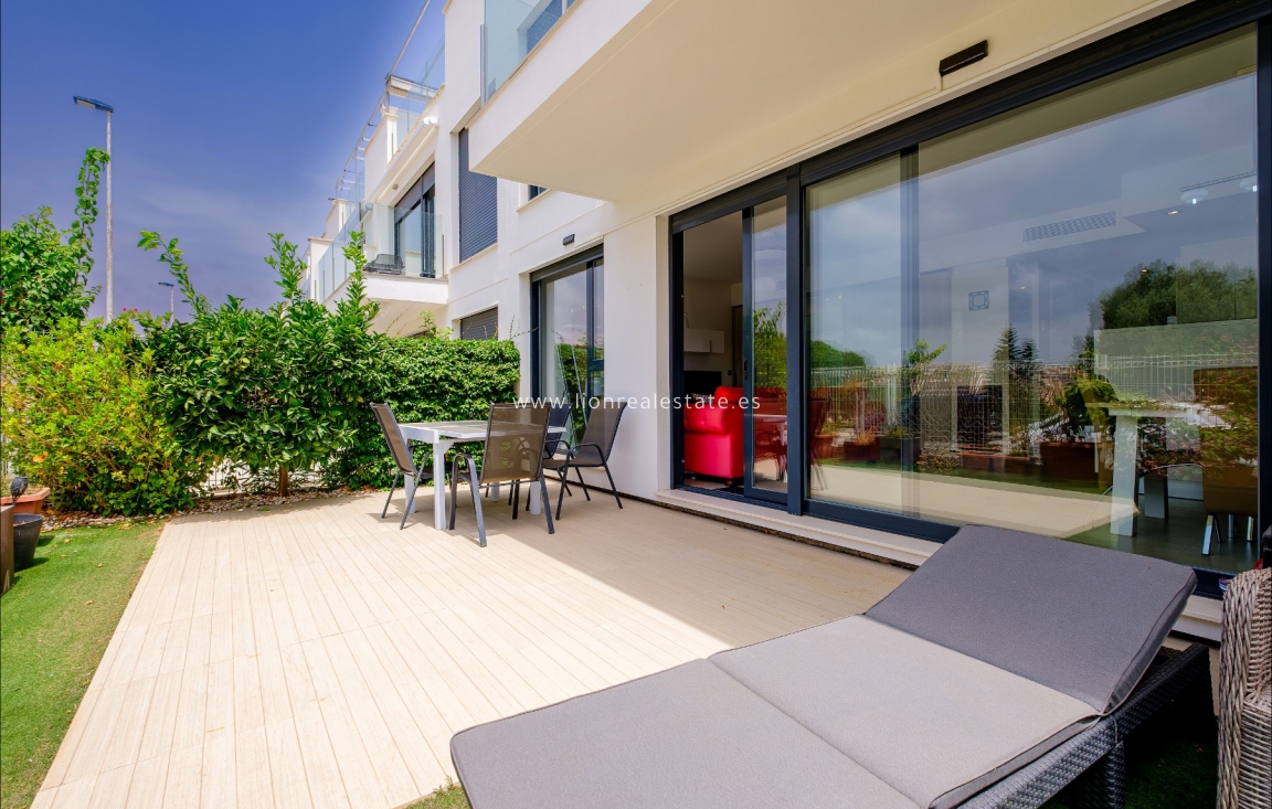 Перепродажа - Нулевой - Orihuela Costa - Punta Prima
