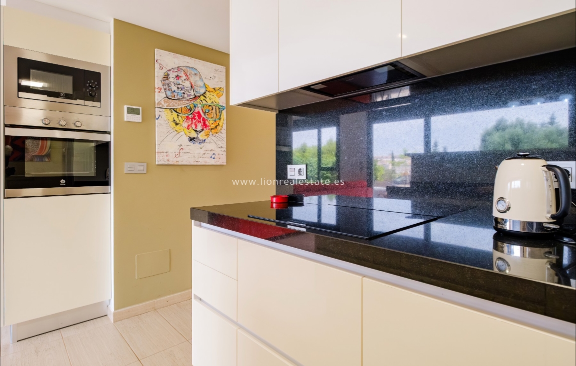 Перепродажа - Нулевой - Orihuela Costa - Punta Prima