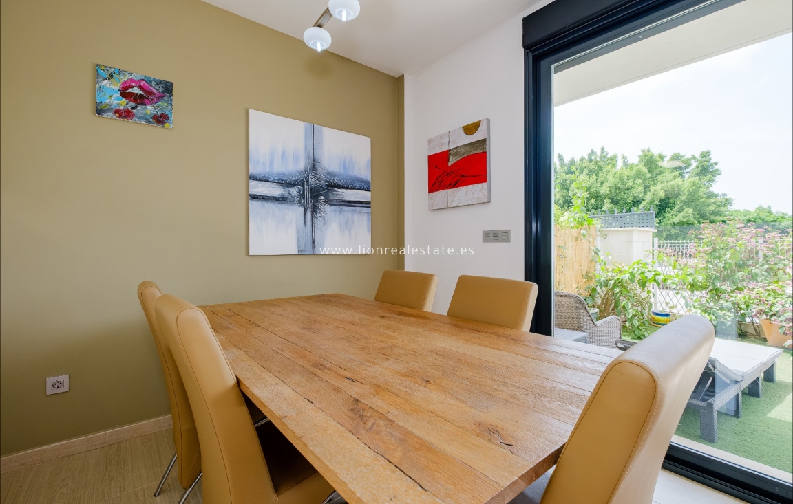 Перепродажа - Нулевой - Orihuela Costa - Punta Prima