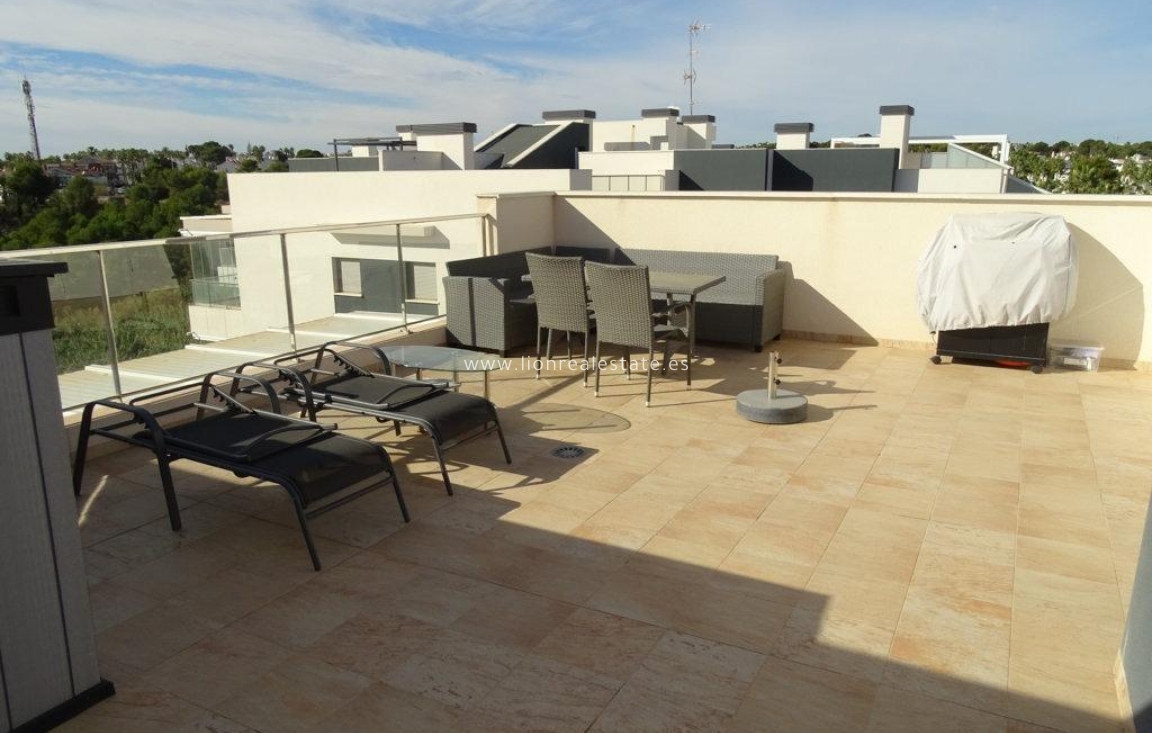 Перепродажа - Пентхаус - Orihuela Costa - Villamartin