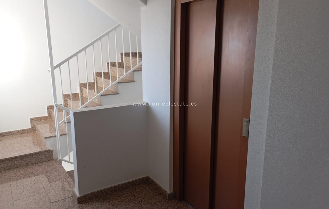 Перепродажа - Пентхаус - Torrevieja