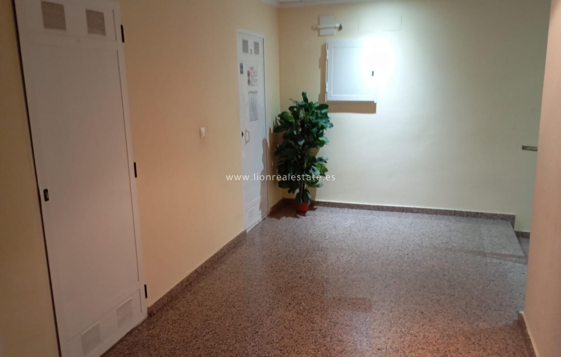 Перепродажа - Пентхаус - Torrevieja