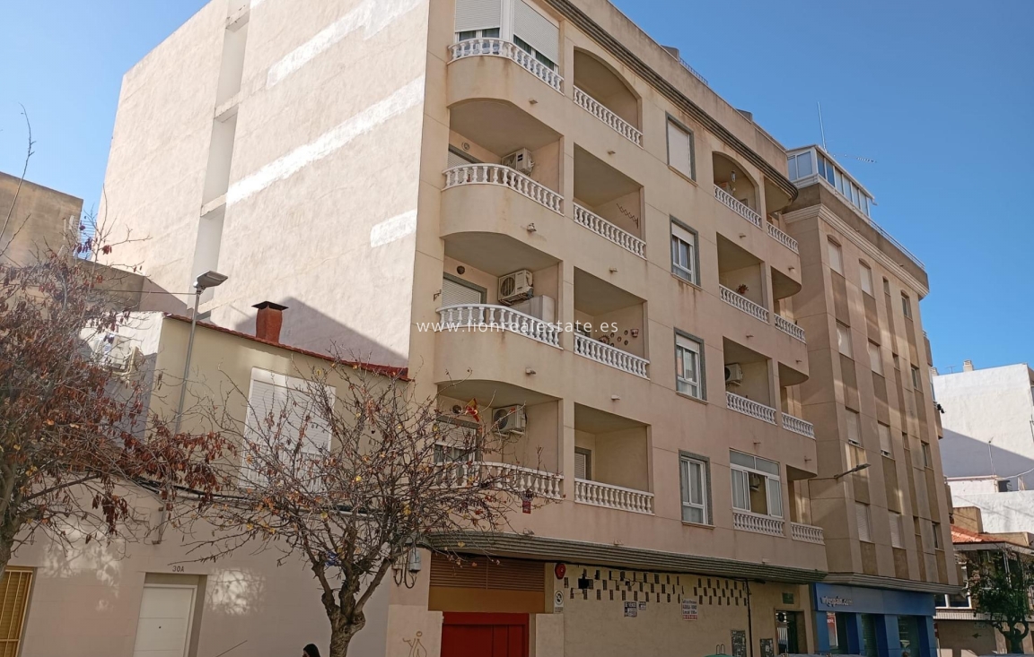 Перепродажа - Пентхаус - Torrevieja