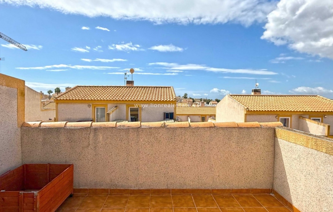 Перепродажа - Semi Detached Villa - Orihuela Costa - Los Altos