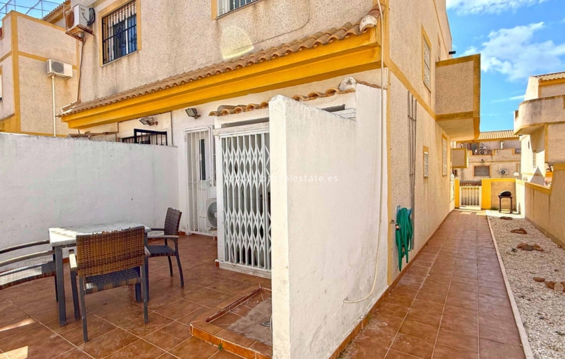 Перепродажа - Semi Detached Villa - Orihuela Costa - Los Altos