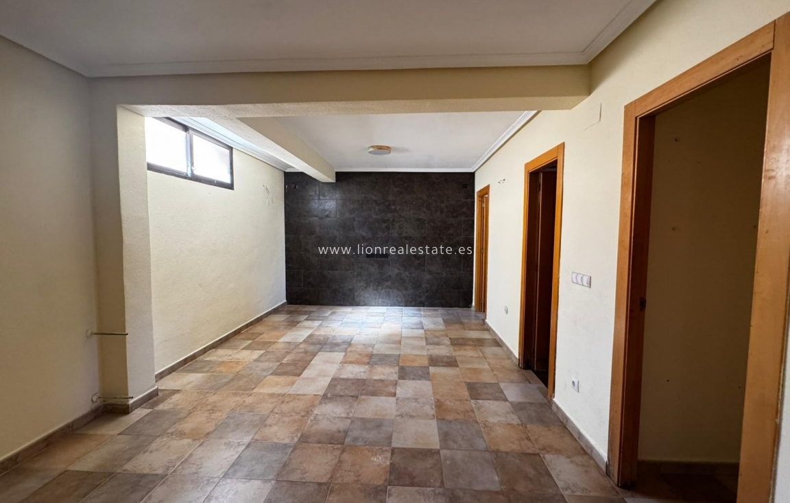 Перепродажа - Шале - Orihuela Costa - Villamartín