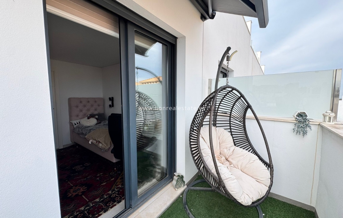 Перепродажа - Шале - Orihuela Costa - Villamartín