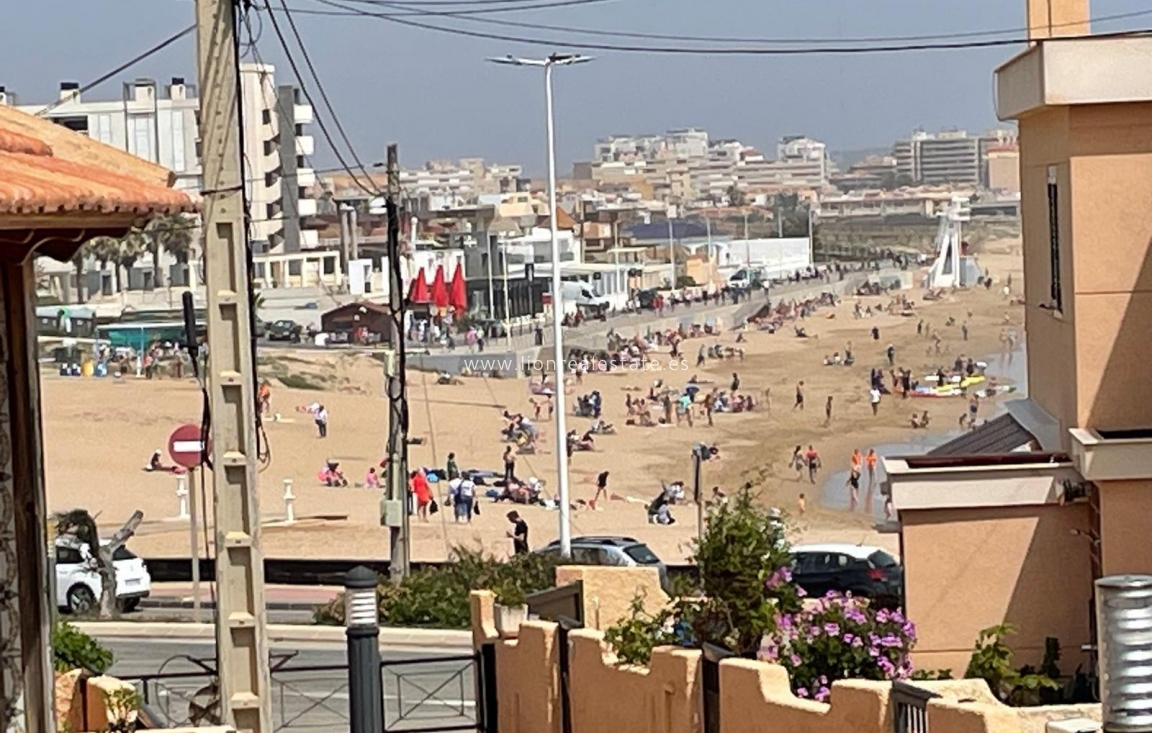 Перепродажа - Terraced house - Torrevieja - Torre la mata