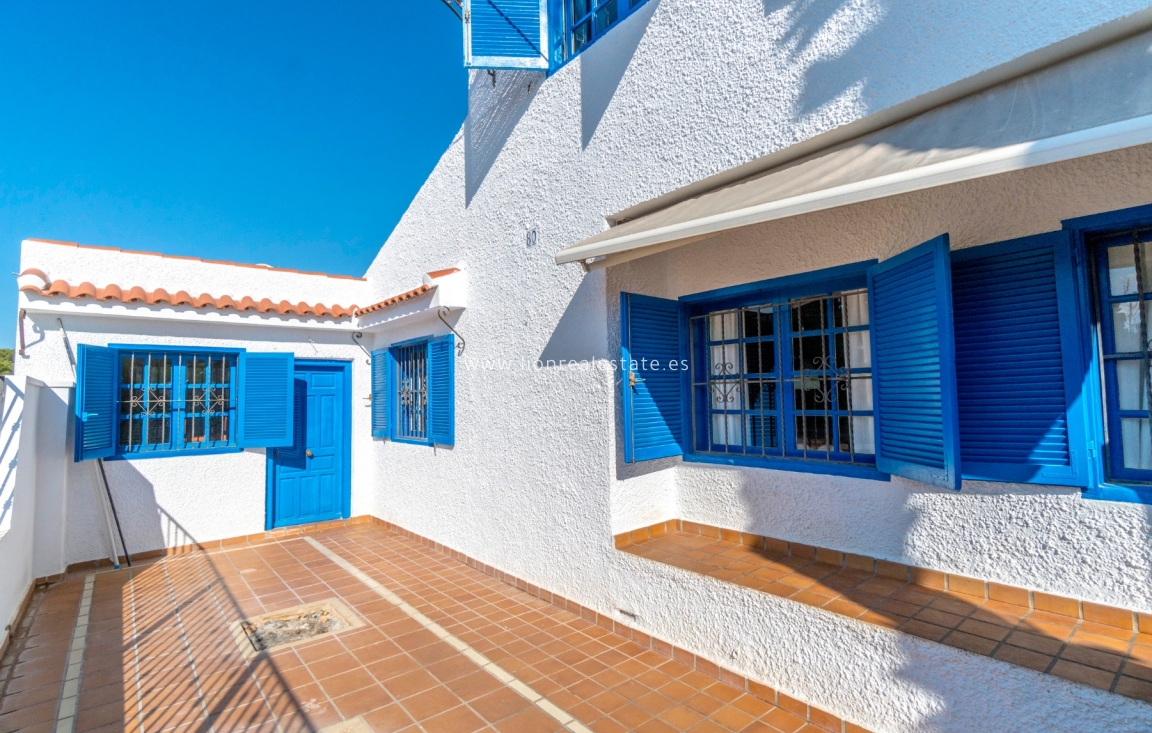 Перепродажа - Town House - Orihuela Costa - Campoamor