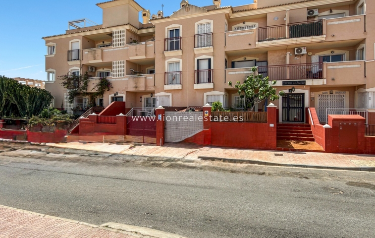 Перепродажа - Town House - Orihuela Costa - La Florida