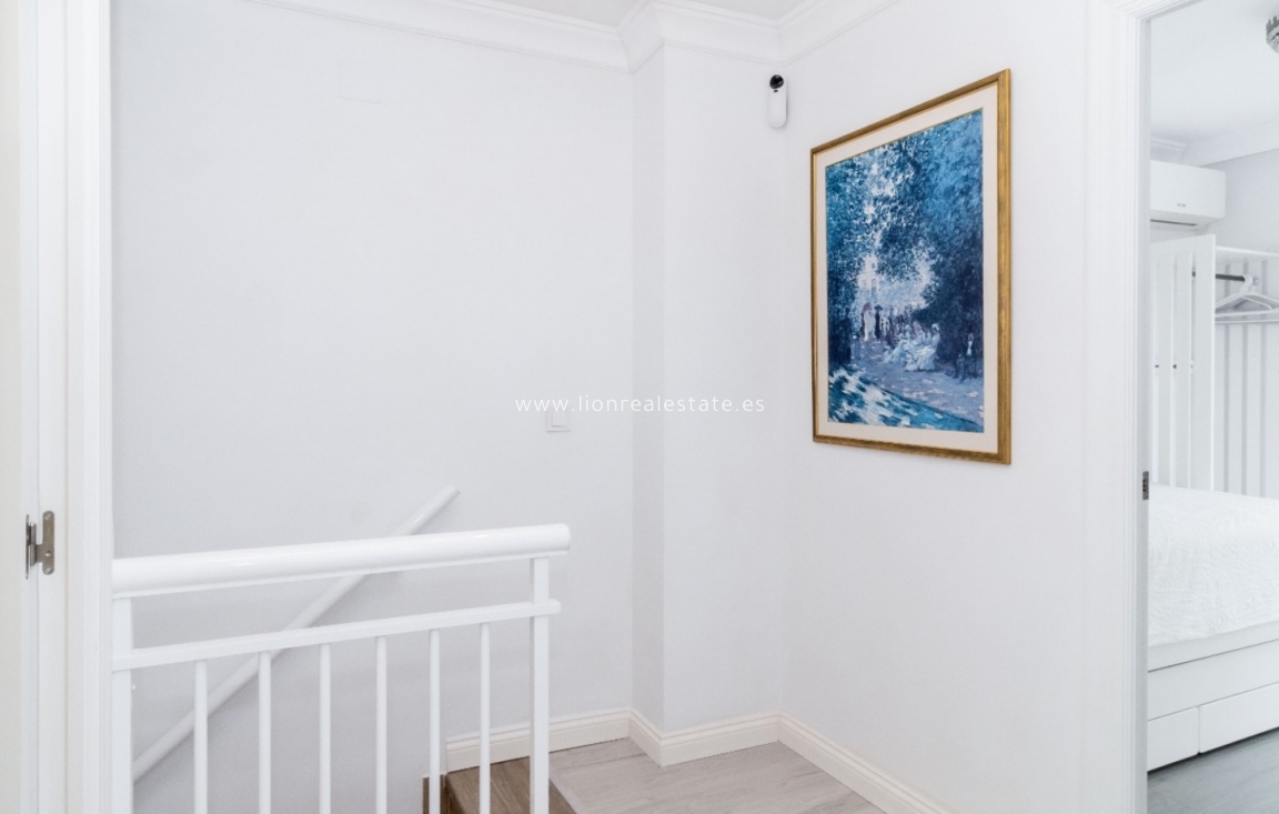 Перепродажа - Town House - Orihuela Costa - La Zenia