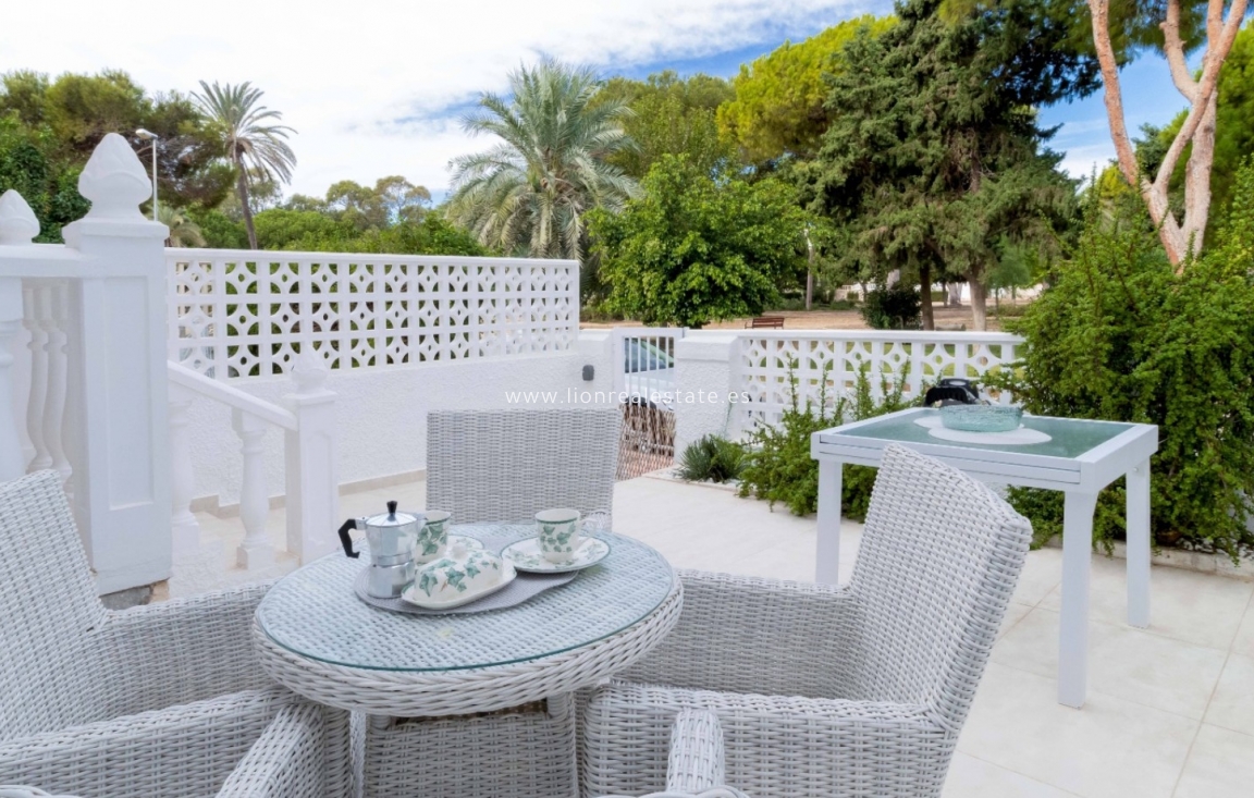 Перепродажа - Town House - Orihuela Costa - La Zenia