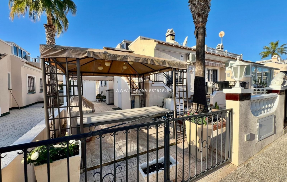 Перепродажа - Town House - Orihuela Costa - La Zenia