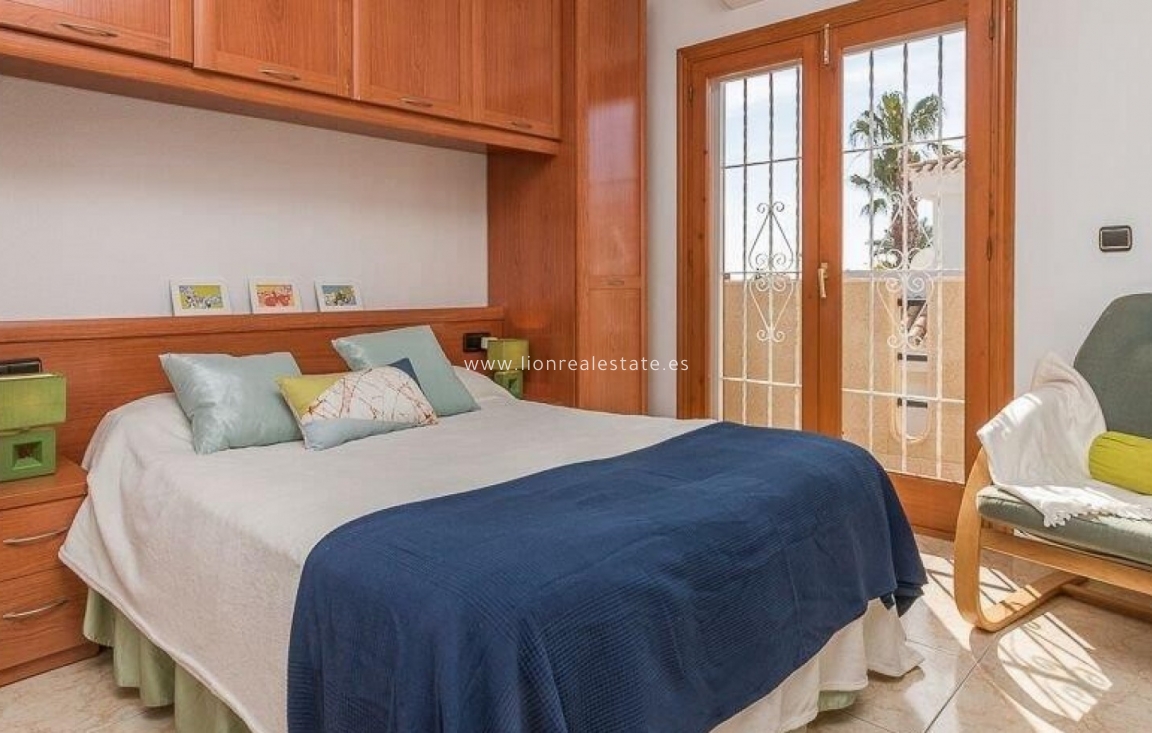 Перепродажа - Town House - Orihuela Costa - Playa Flamenca