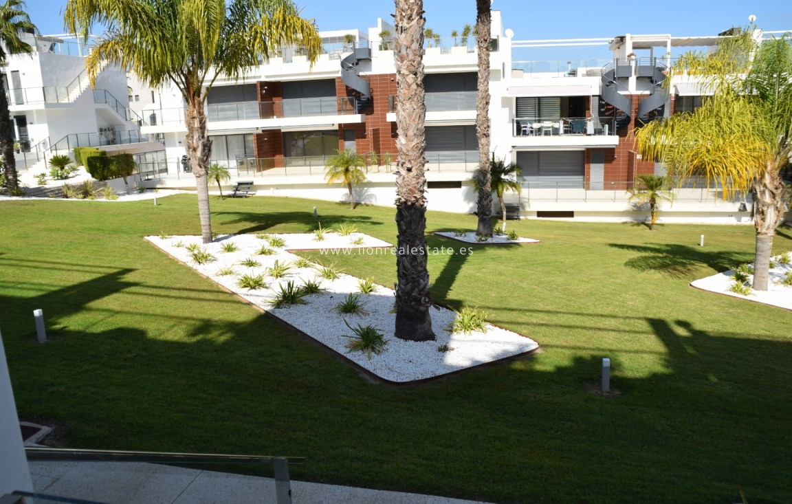 Перепродажа - Town House - Orihuela Costa - Punta Prima