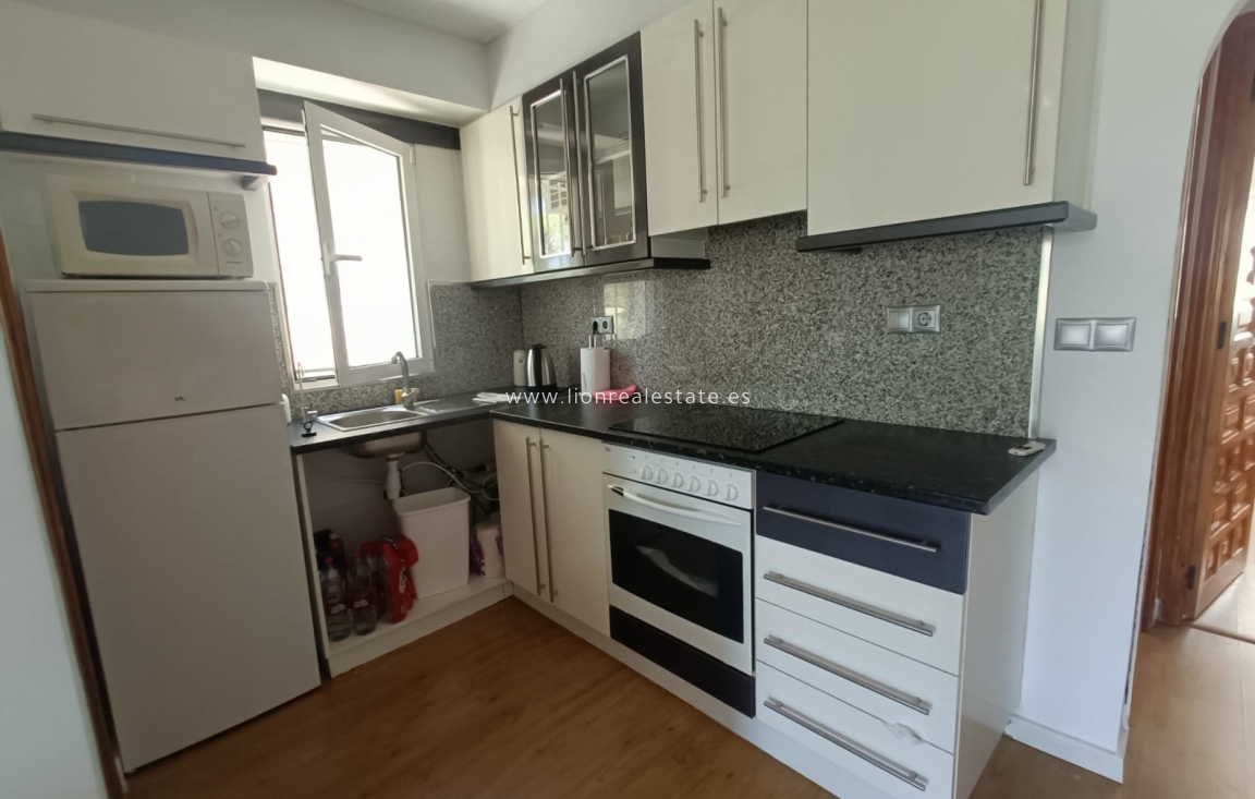 Перепродажа - Town House - Orihuela Costa - Villamartín