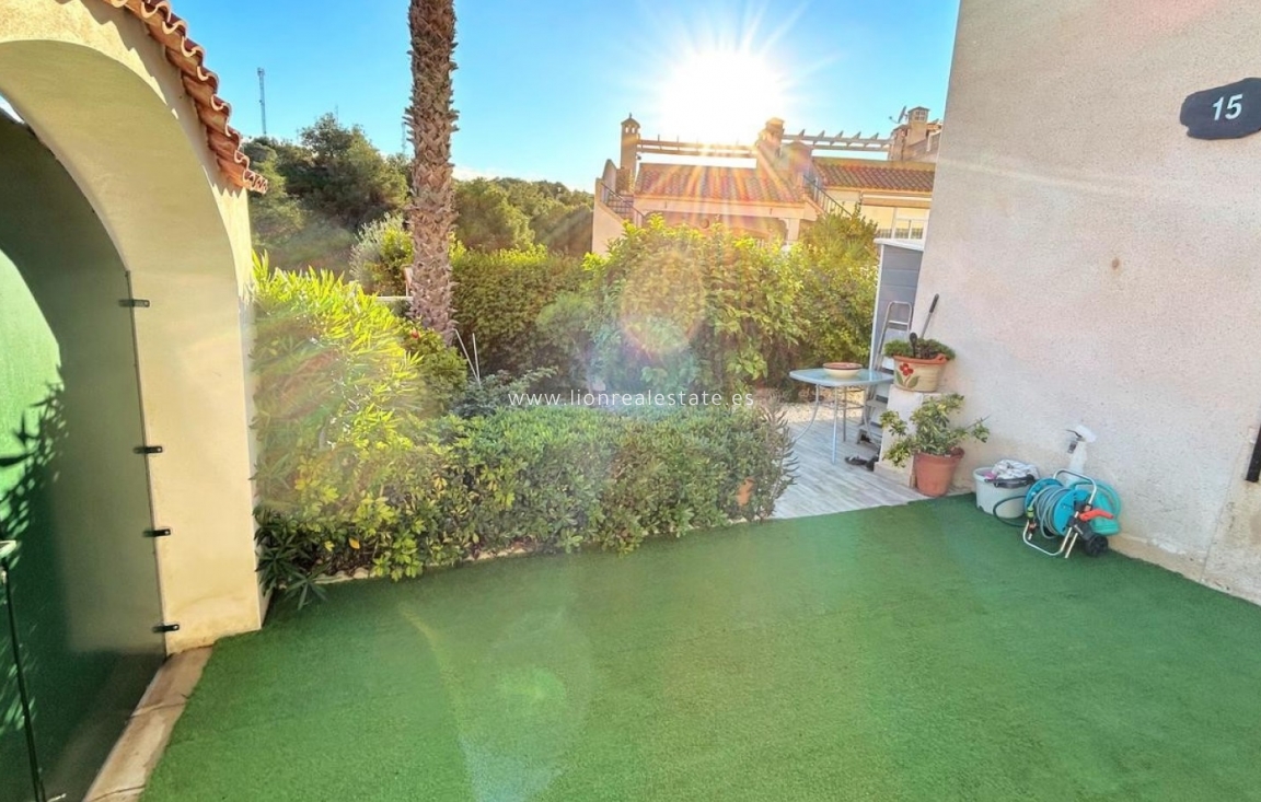 Перепродажа - Town House - Orihuela Costa - Villamartín
